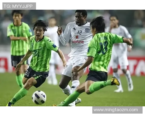 威宁顿凤凰迎战墨尔本城争夺胜利展开激烈对决 威宁顿凤凰迎战墨尔本城争夺胜利展开激烈对决